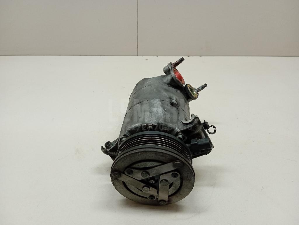 Компрессор кондиционера LR041119 Land Rover