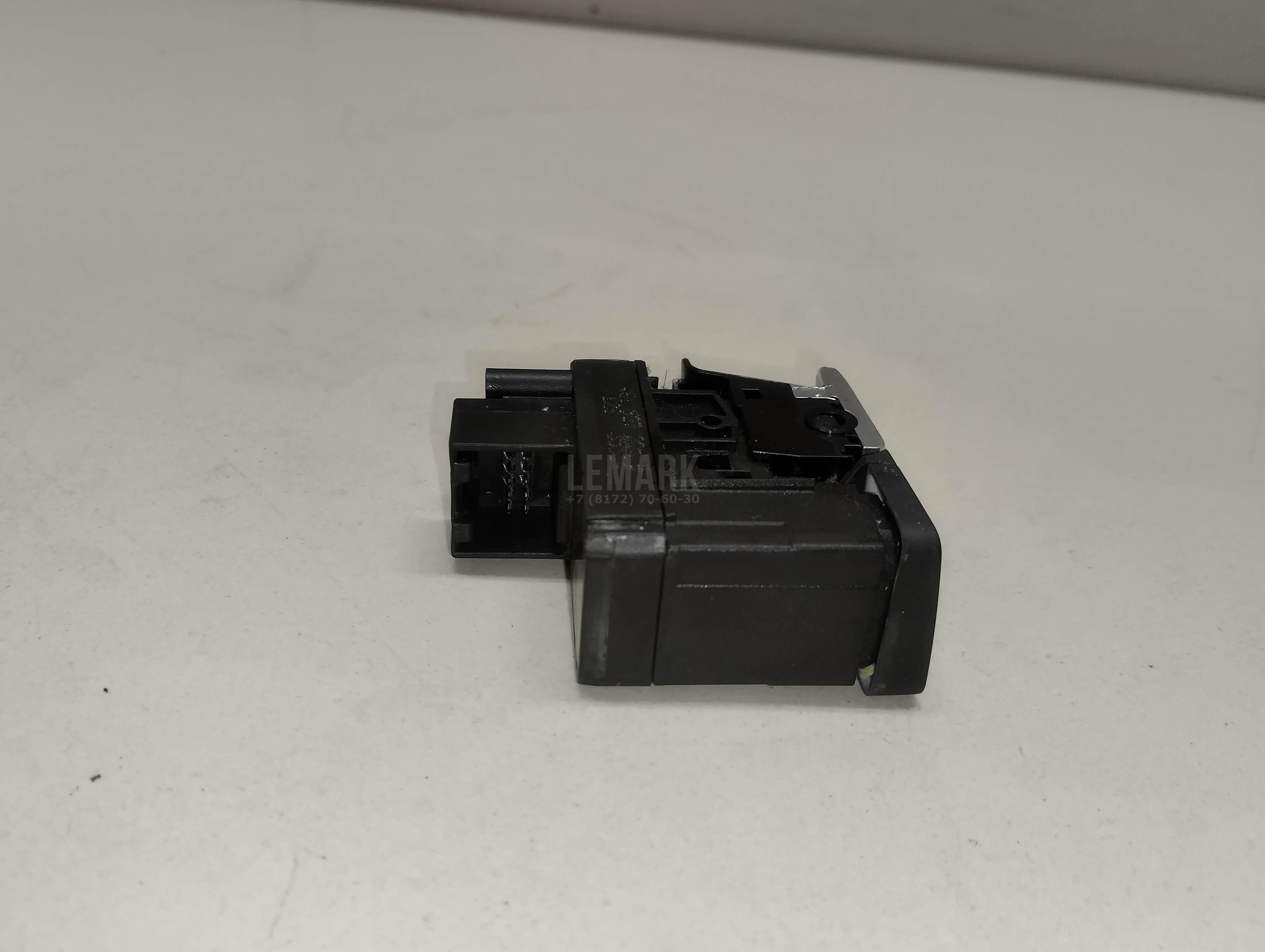 Кнопка фиксатора стояночного тормоза для  BMW 5-serie F10/F11 2009-2016