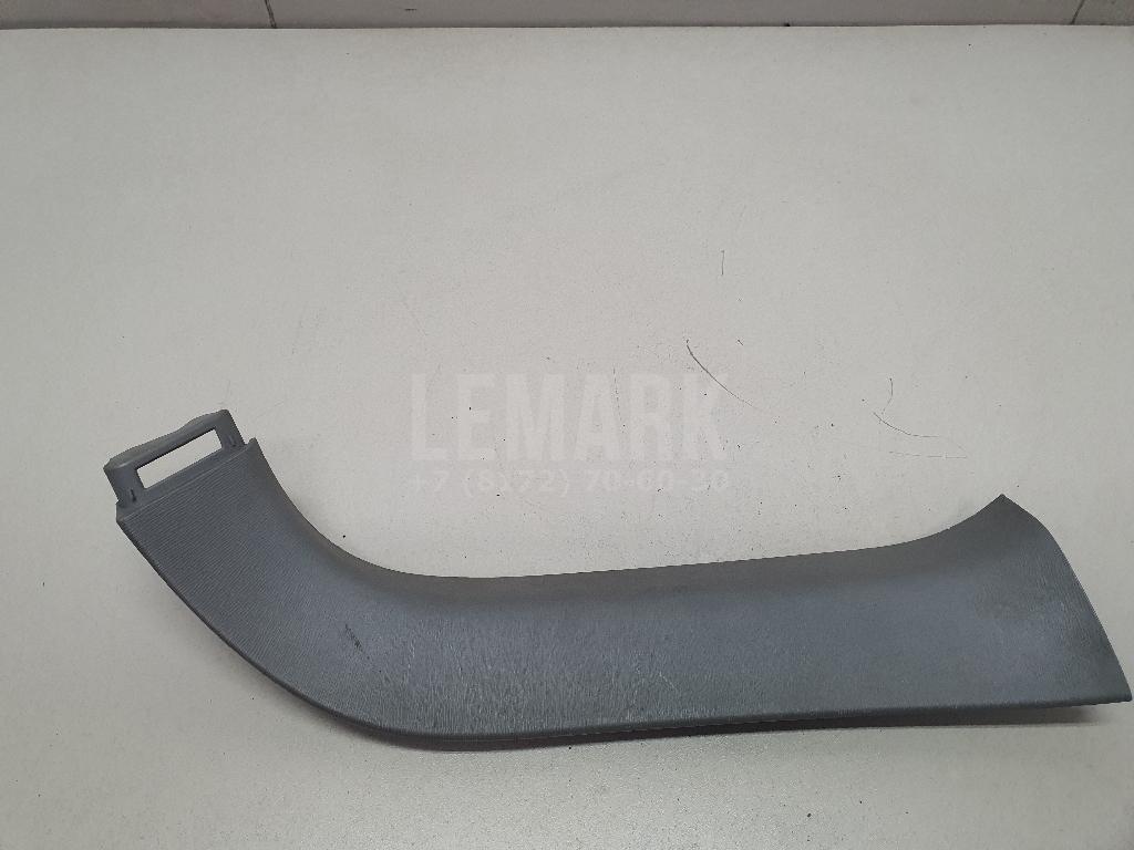 Обшивка двери багажника 6793742030B0 Toyota