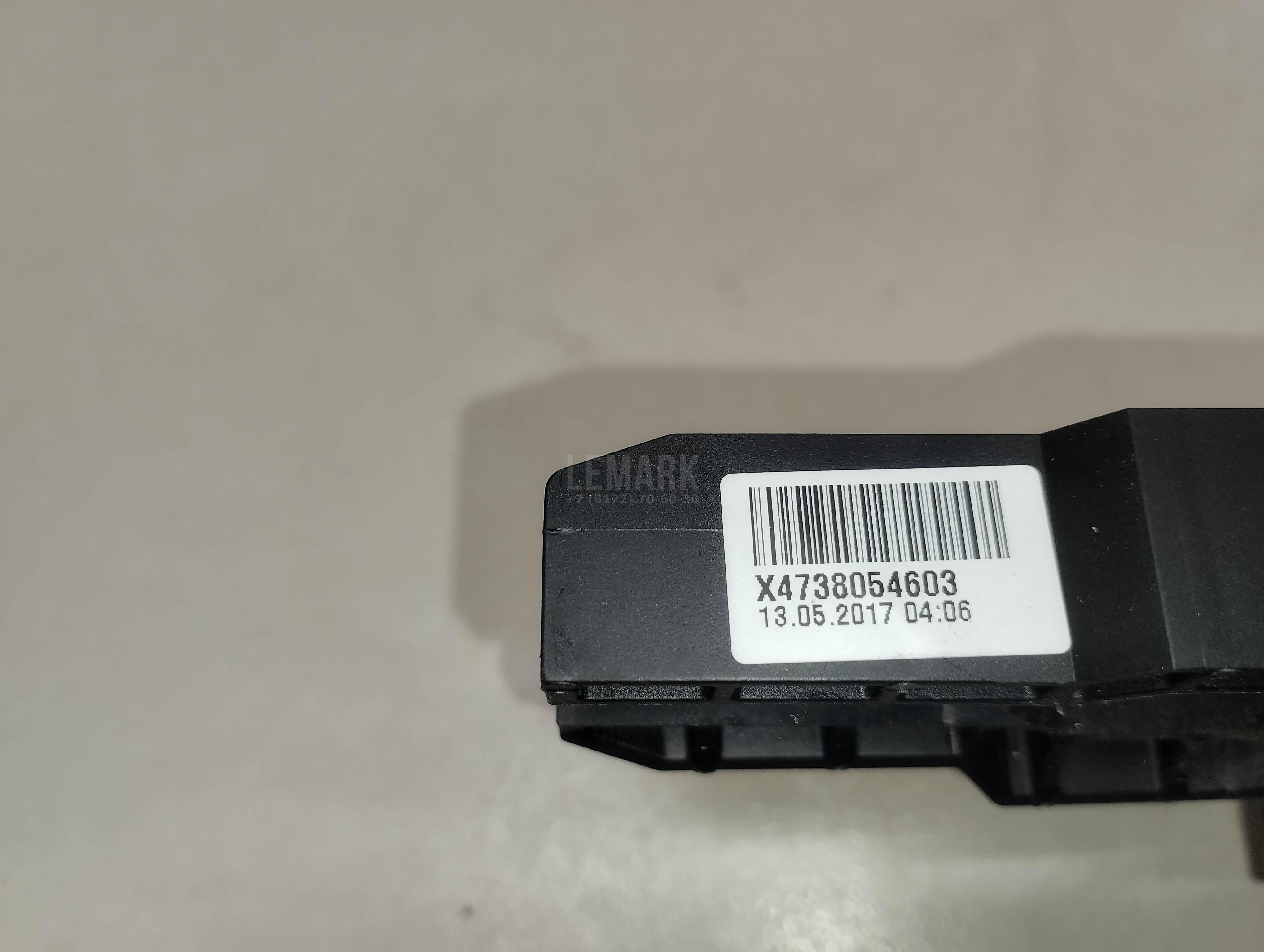 Кронштейн ручки для  BMW 5-serie E60/E61 2003-2009