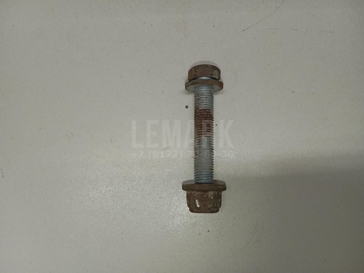 Болт переднего рычага N10421304 VAG