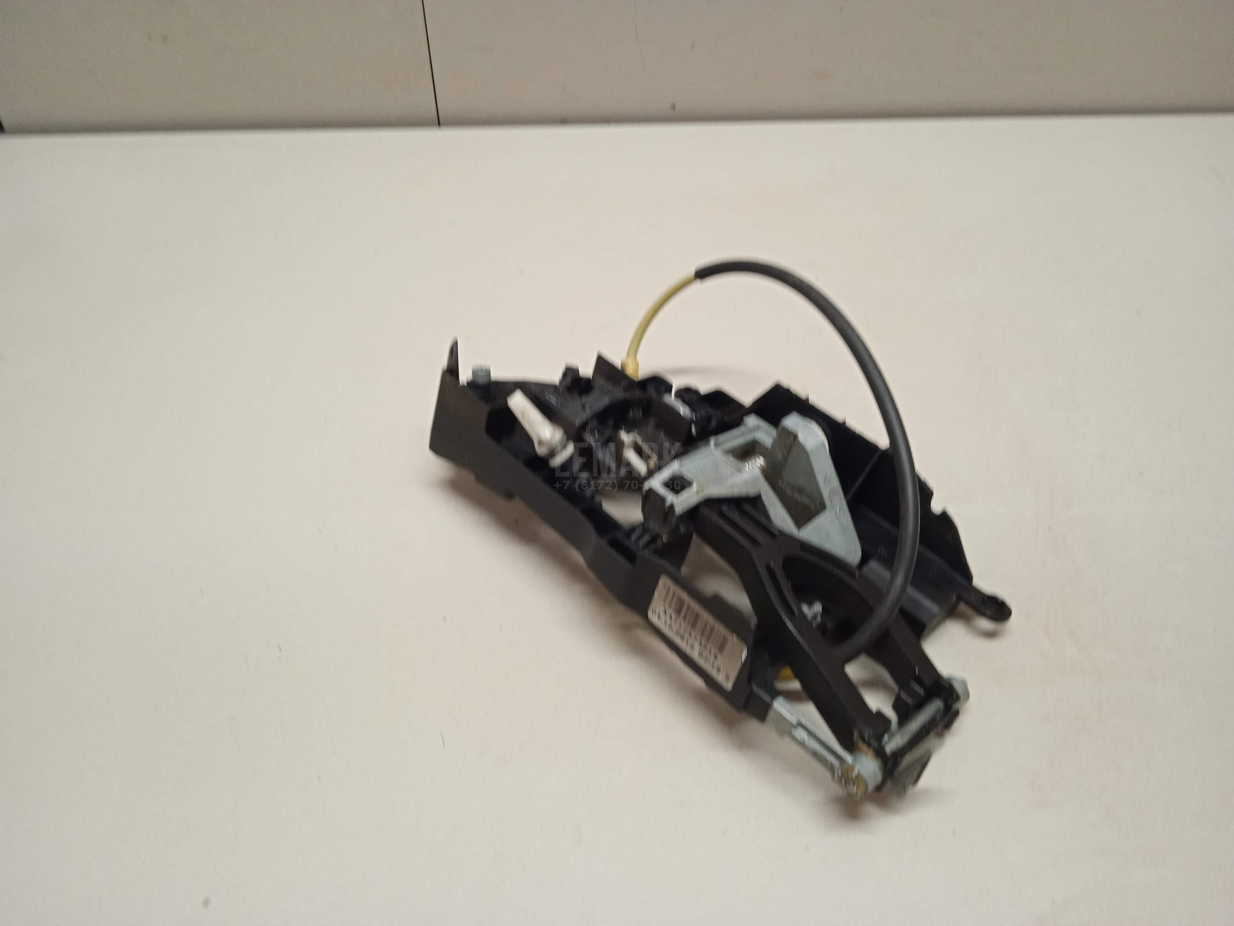 Кронштейн ручки для  BMW 4-serie G22/G23 2020