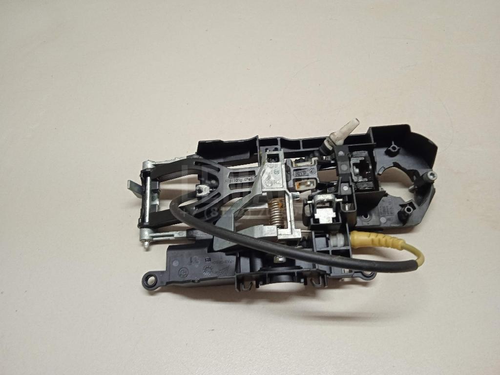 Кронштейн ручки для  BMW 4-serie G22/G23 2020