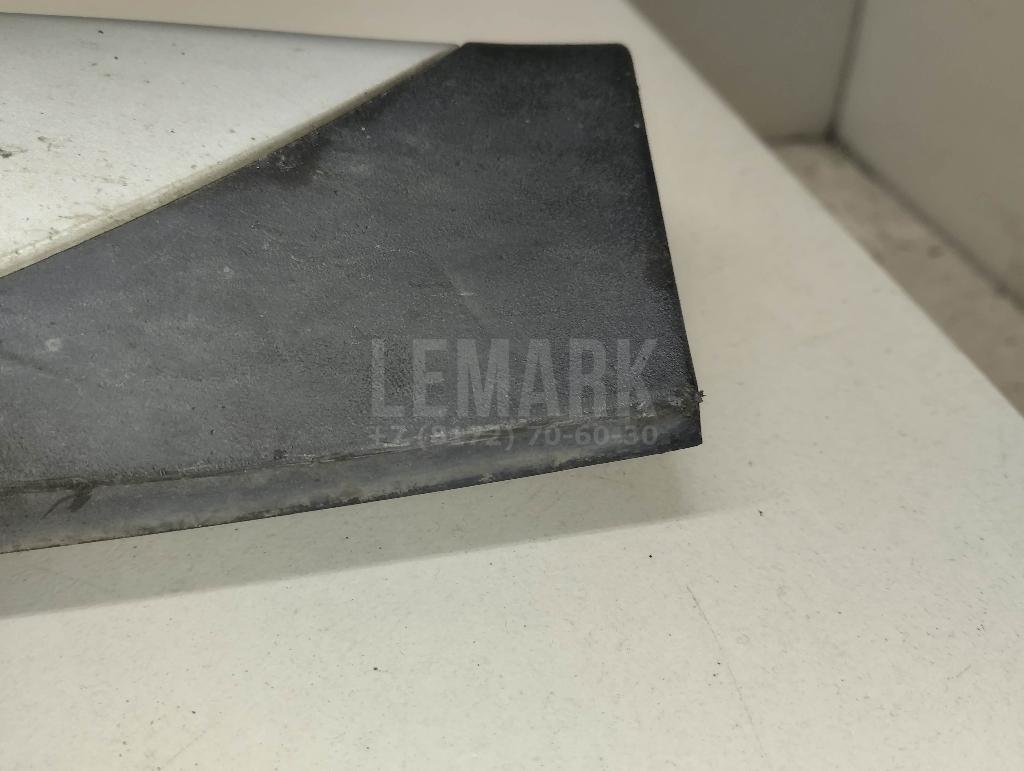 Накладка двери передней правой для  BMW 3-serie E92/E93 2006-2012