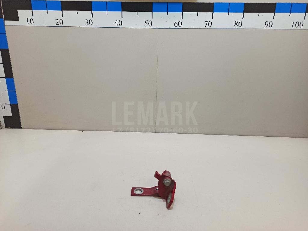 Петля двери задней правой нижняя 1781668 Ford