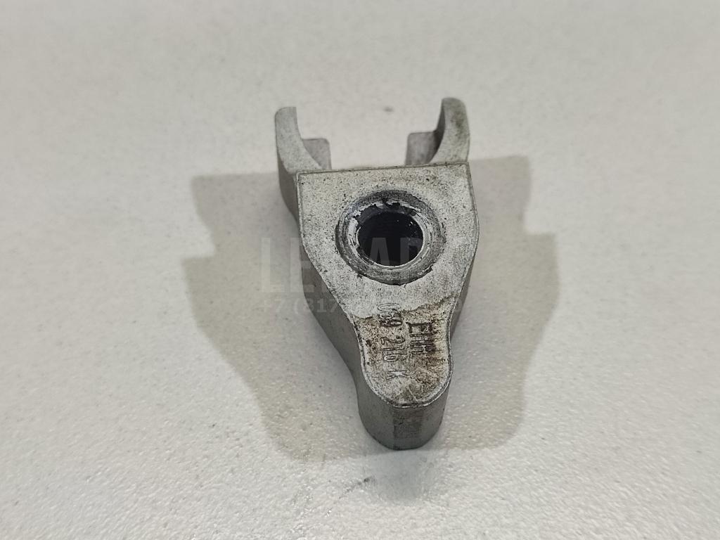 Кронштейн форсунки для  BMW 3-serie F30/F31/F80 2011-2020