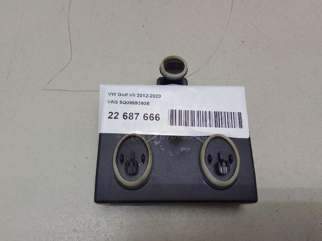 Блок комфорта 5Q0959393E VAG