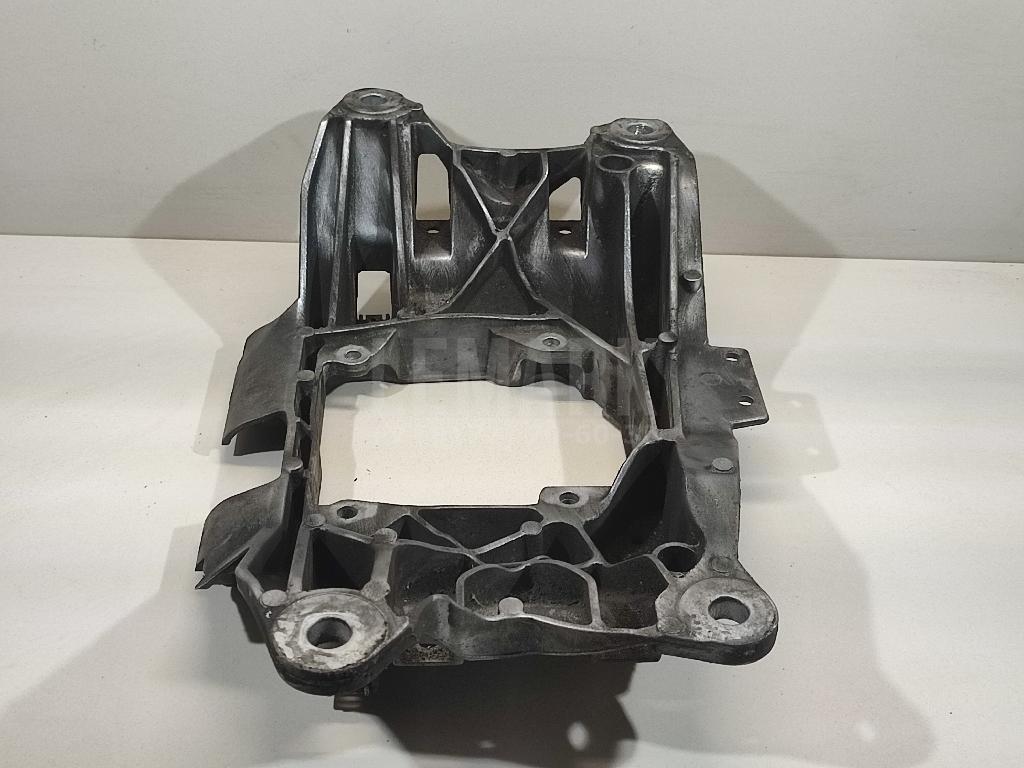 Кронштейн КПП для  BMW 3-serie F30/F31/F80 2011-2020
