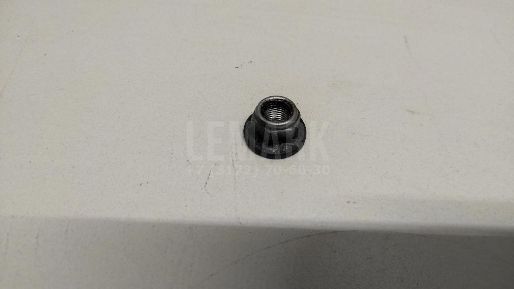 Гайка переднего амортизатора 54588JP00D Nissan