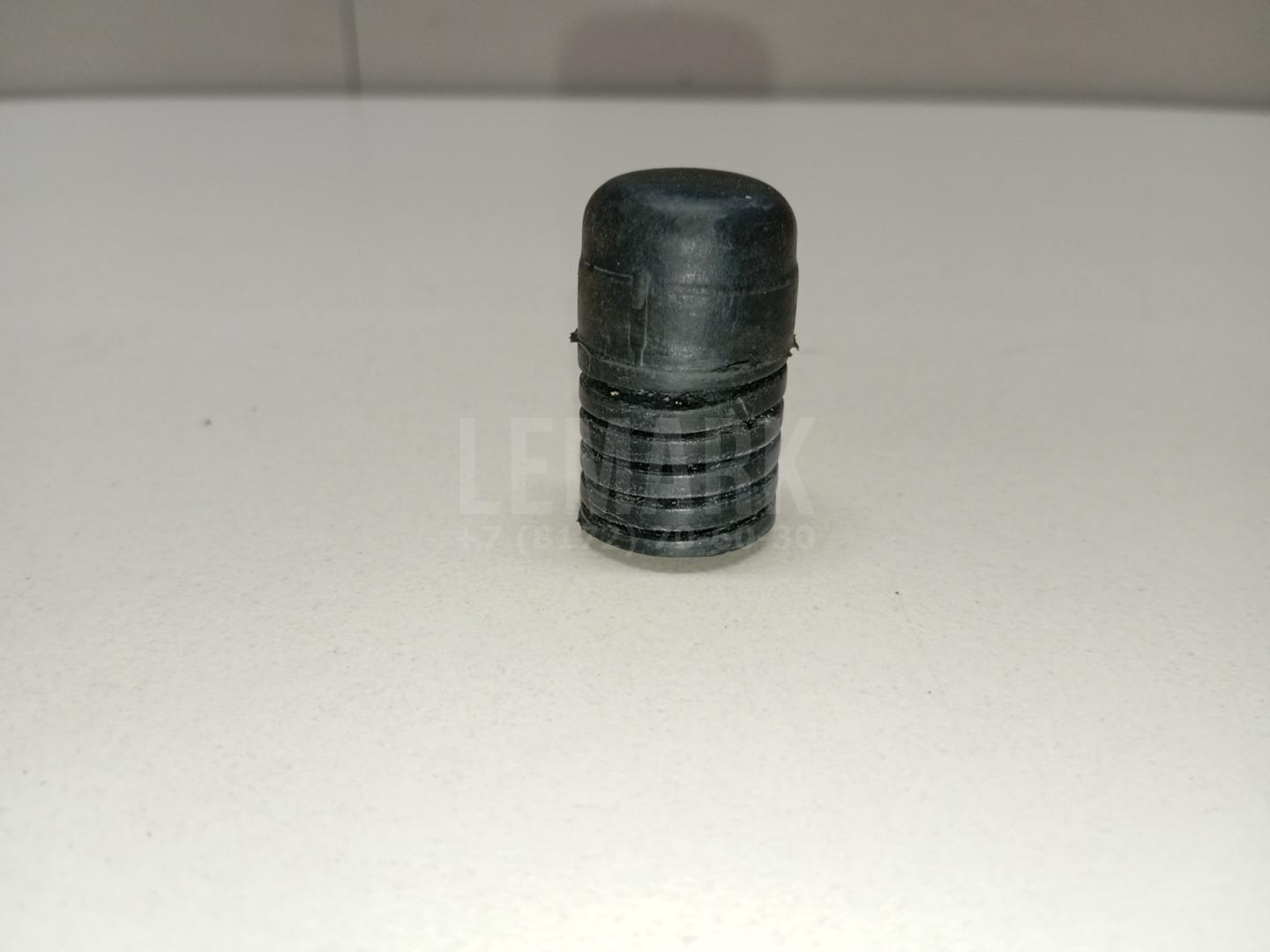 Отбойник крышки багажника 176660 GM