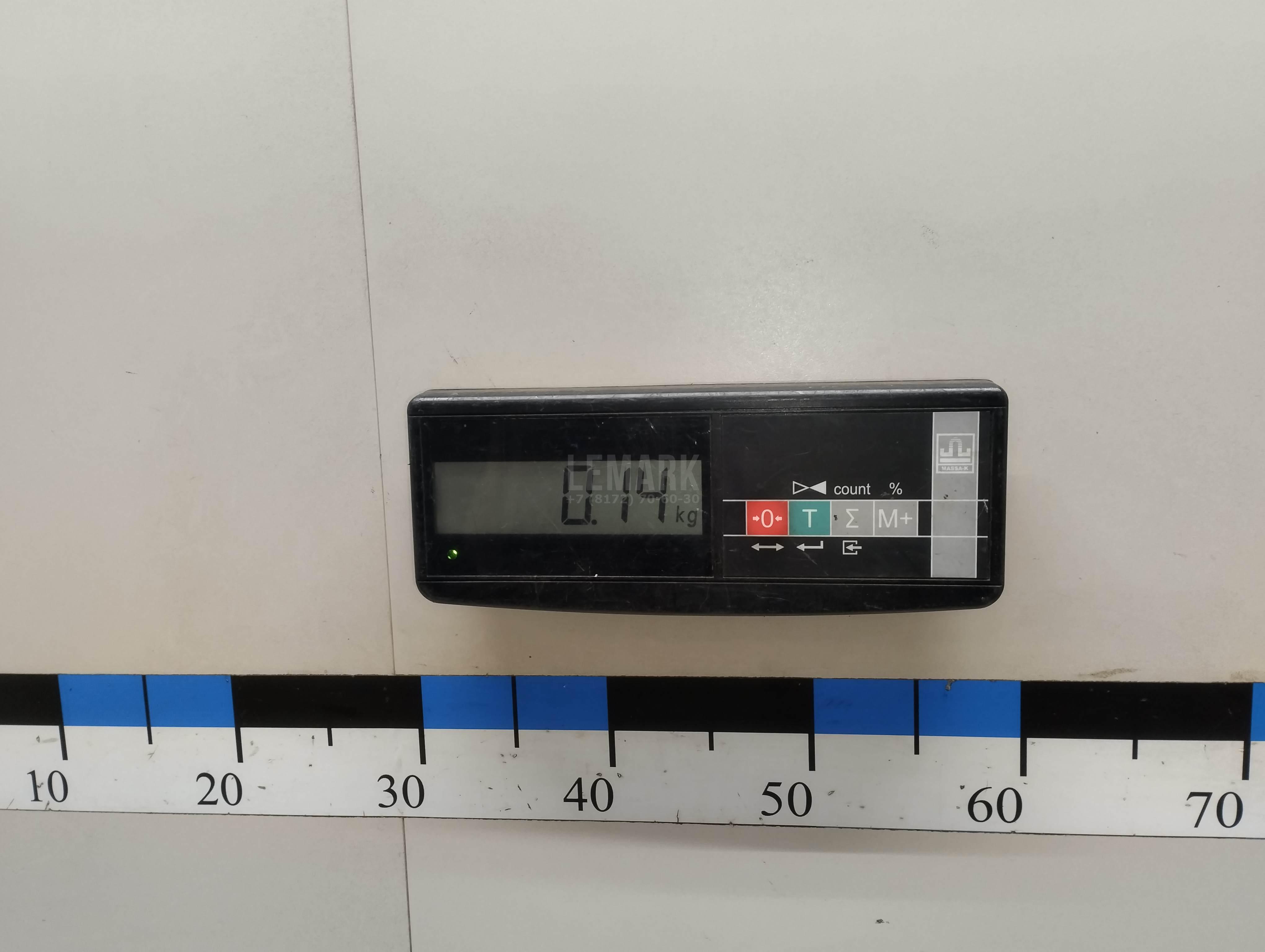 Поводок стеклоочистителя заднего