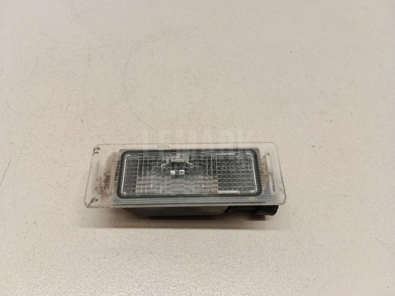 Фонарь подсветки номера для  BMW 1-serie F20/F21 2011-2019
