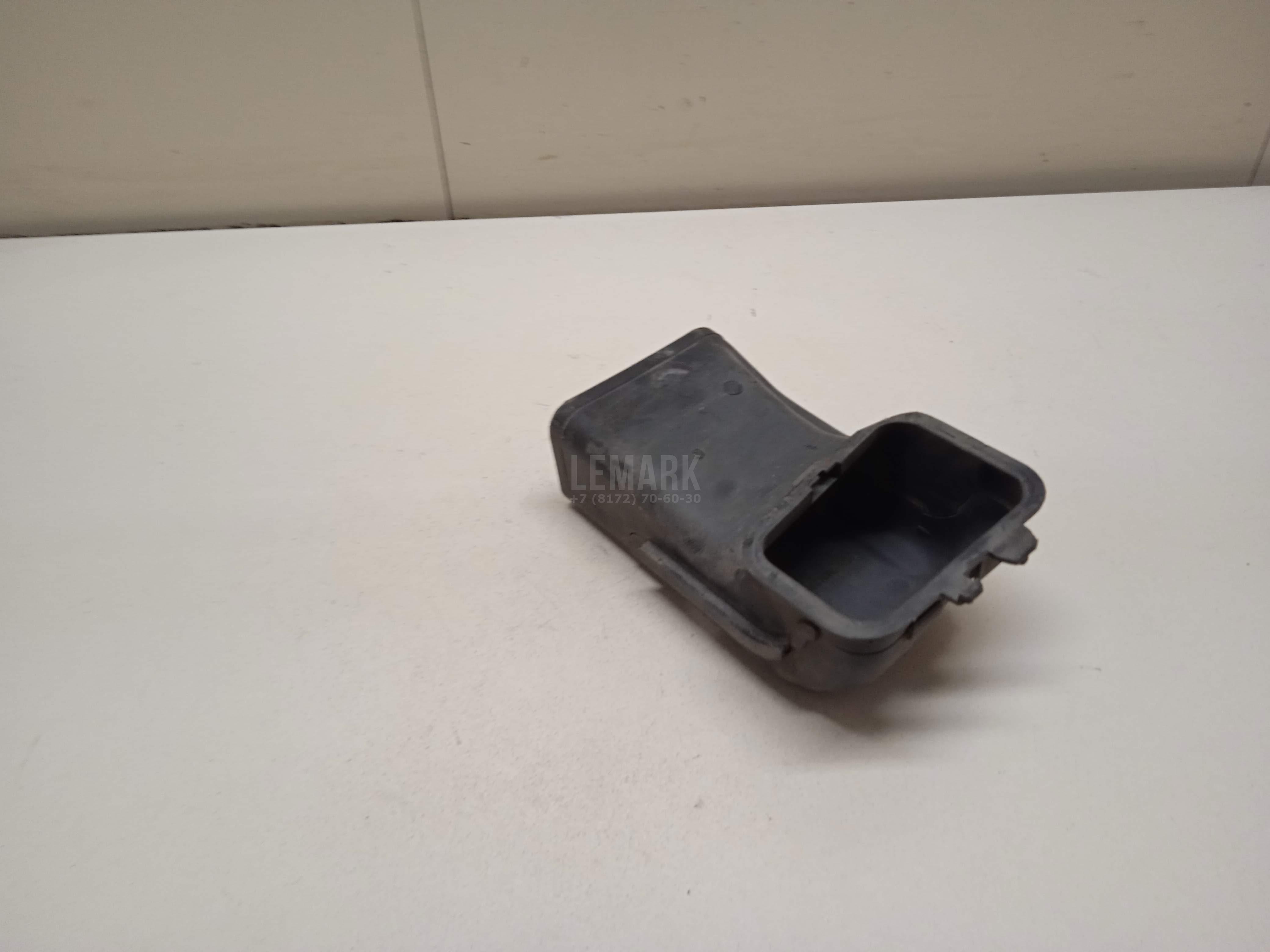 Воздухозаборник (наружный) для  BMW 7-serie F01/F02 2008-2015