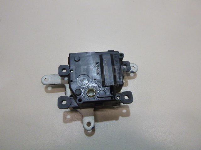 Моторчик заслонки отопителя 871060R040 Toyota