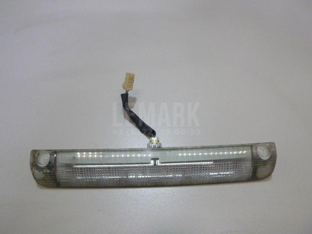 Фонарь задний (стоп сигнал) 815700D100 Toyota