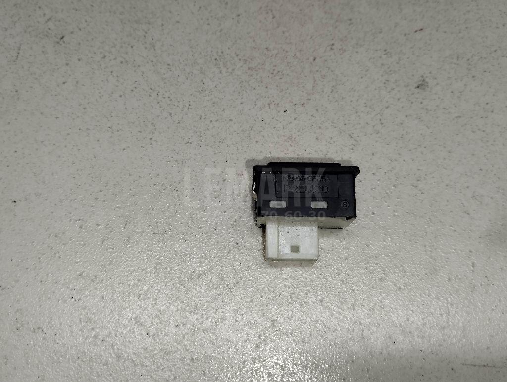Кнопка открывания багажника для  Audi TT(8N) 1998-2006