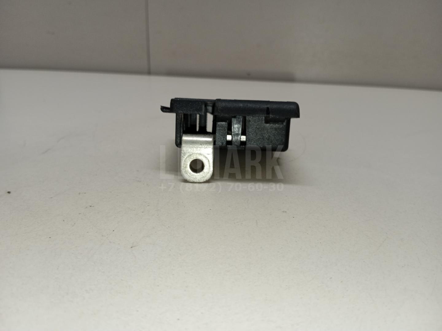 Блок предохранителей для  Audi A4 [B6] 2000-2004