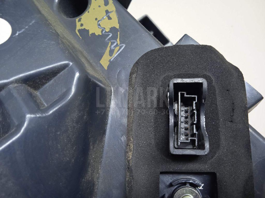Фонарь задний наружный правый для  Audi V8 1988-1994