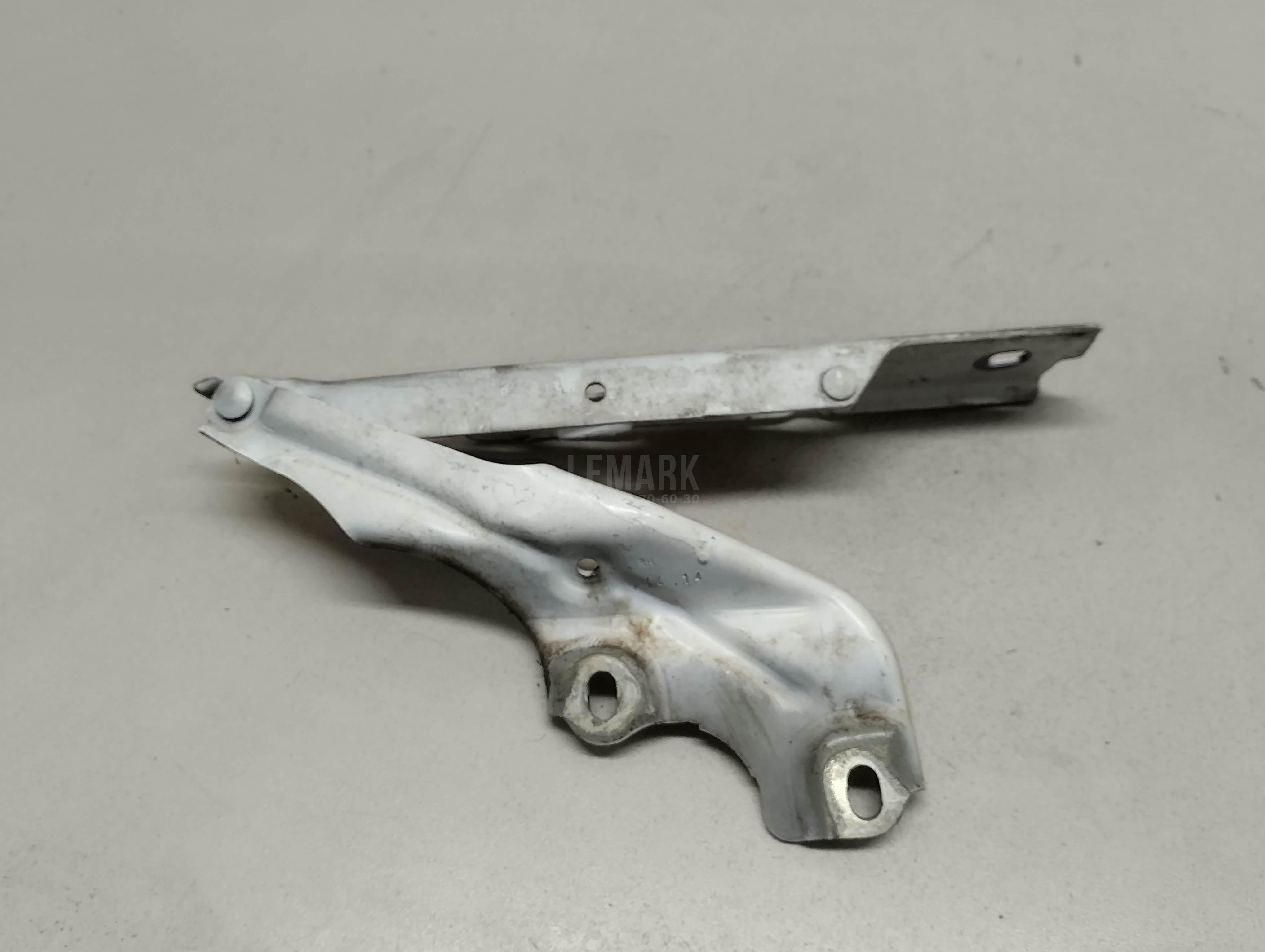 Петля капота правая для  Audi 100/200 [43] 0-1983