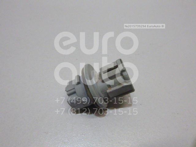 26243aa100. 6001549122 патрон лампы. 1300630147 патрон лампы ивеко. Патрон лампы ниссан x trail t31. 26243.