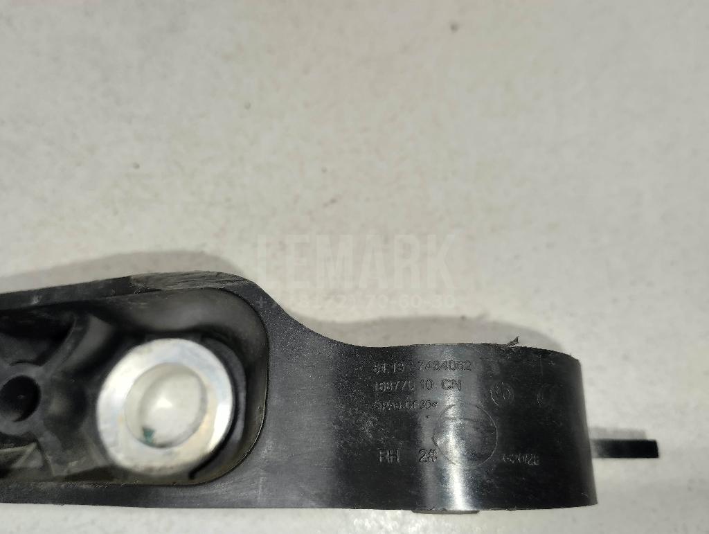 Кронштейн воздуховода для  BMW 3-serie F30/F31/F80 2011-2020