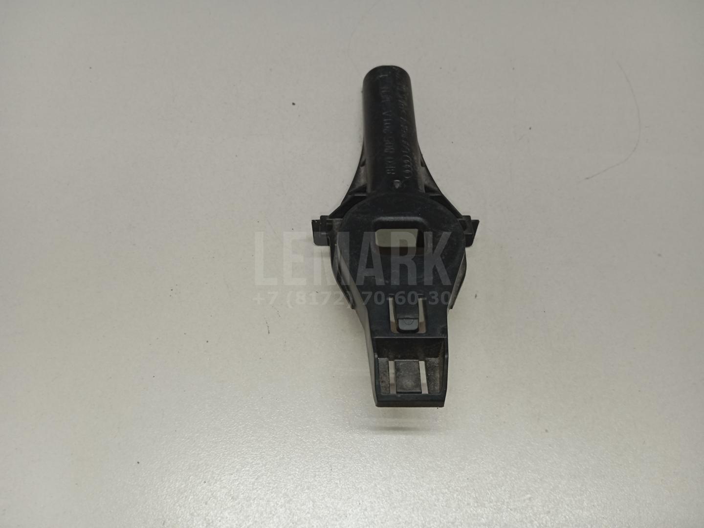 Кронштейн радиатора для  Ford Focus II 2008-2011