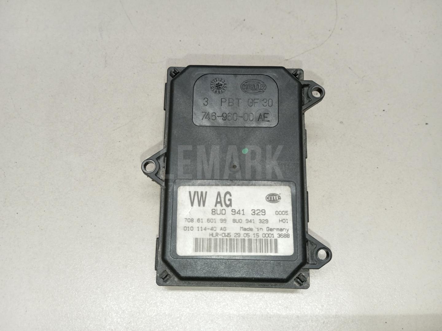 Блок управления светом 8U0941329 VAG