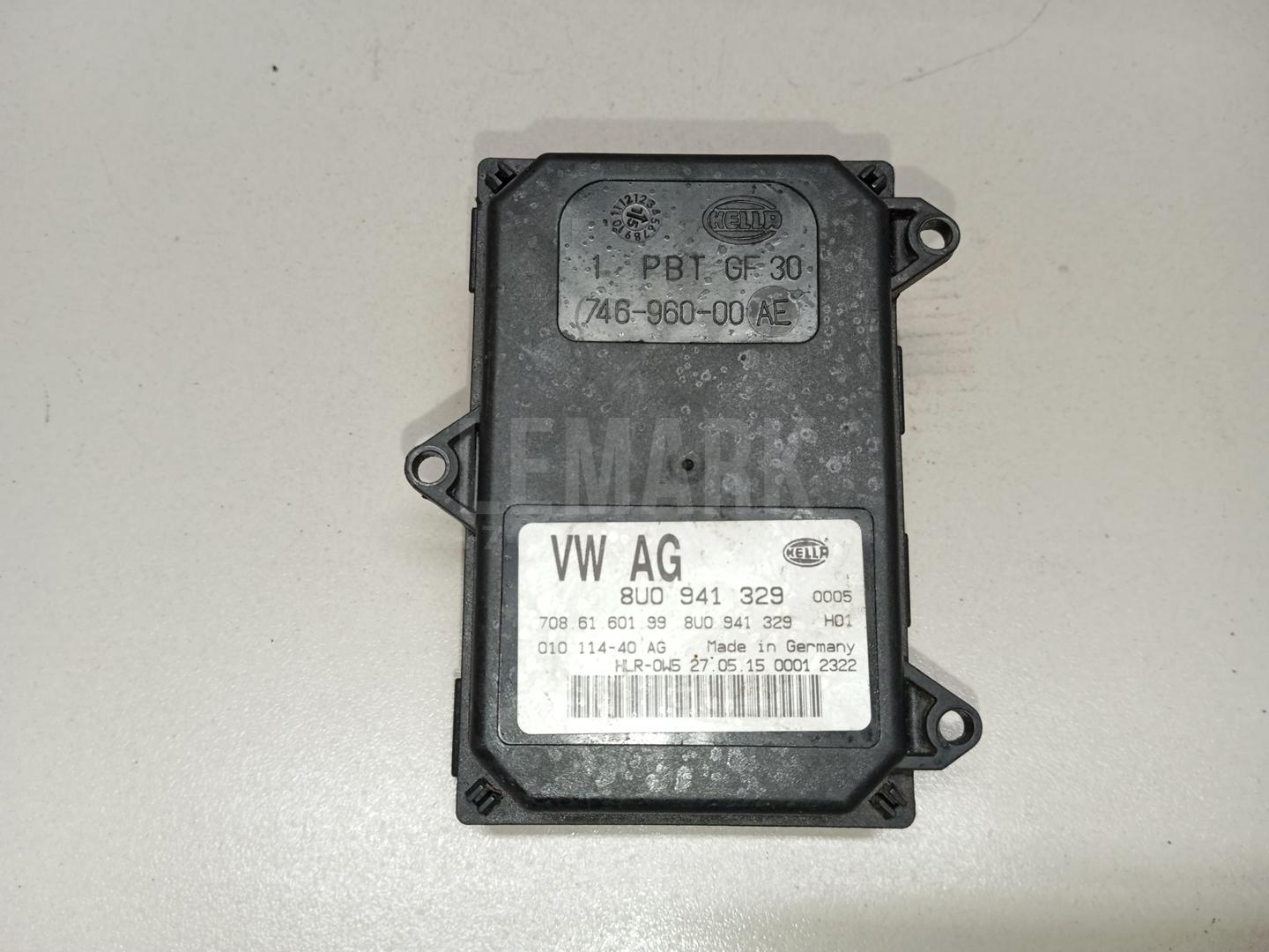 Блок управления светом 8U0941329 VAG