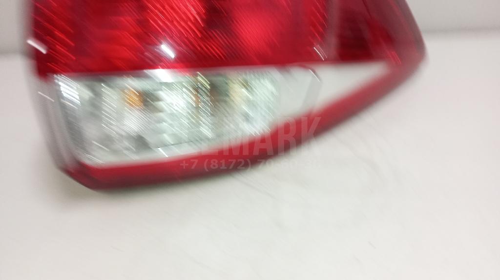 Фонарь задний наружный левый для  Fiat Albea 2002-2012