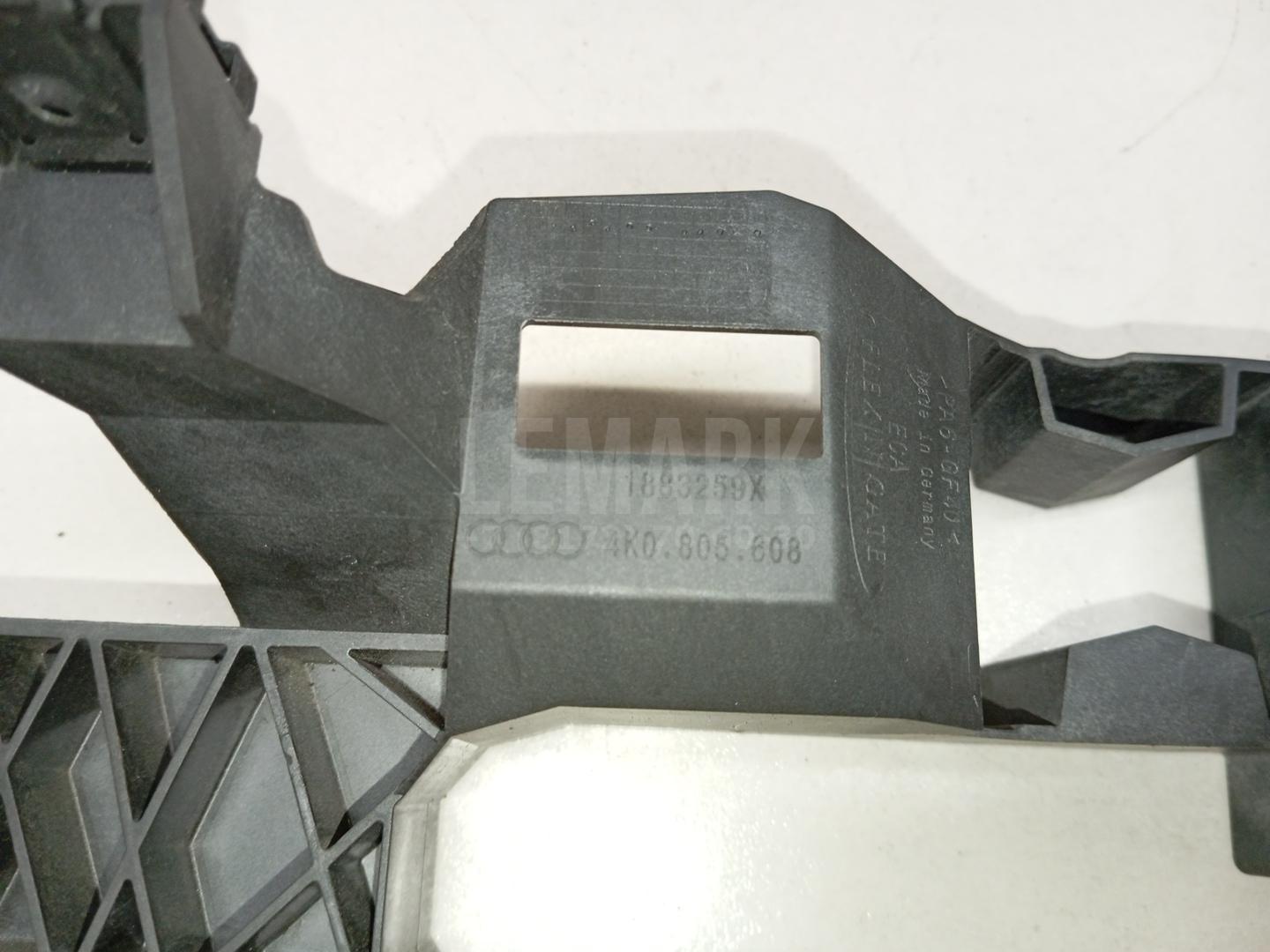Кронштейн передней панели для  Audi Allroad quattro 2000-2005