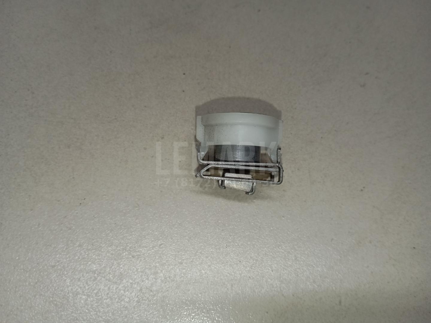 Крепеж фары для  BMW X3 E83 2004-2010