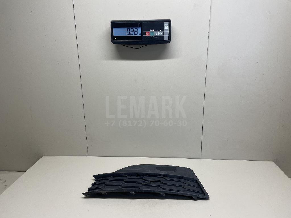 Решетка в бампер левая 60U807367A9B9 VAG