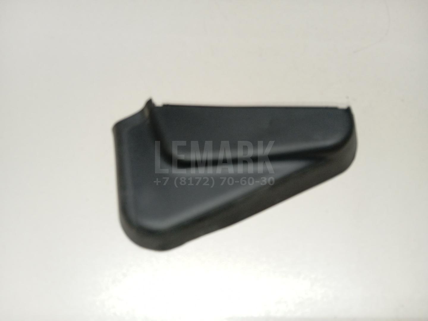 Щиток фонаря для  Audi A3 [8PA] Sportback 2004-2013