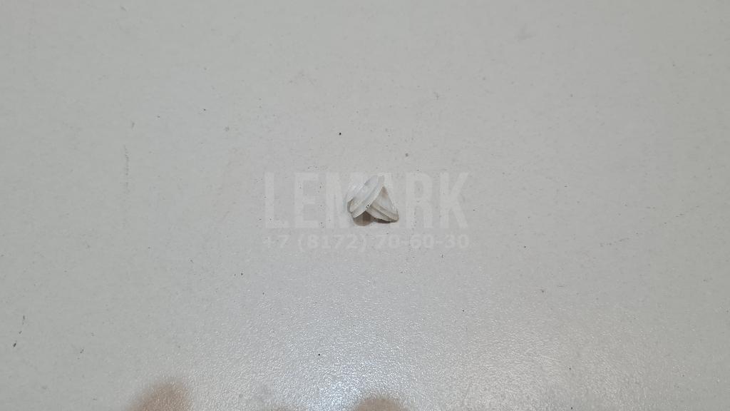 Крепеж (клоп) 9046710161 Toyota