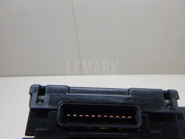 Переключатель поворотов подрулевой для  BMW X5 E70 2007-2013