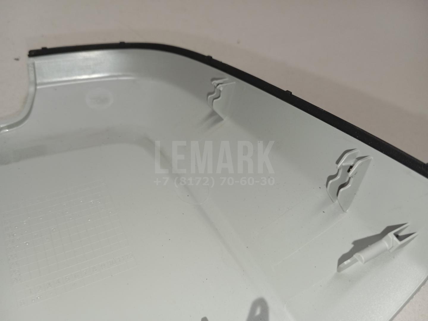 Накладка (кузов внутри) для  BMW 1-serie E82/E88 2007-2013