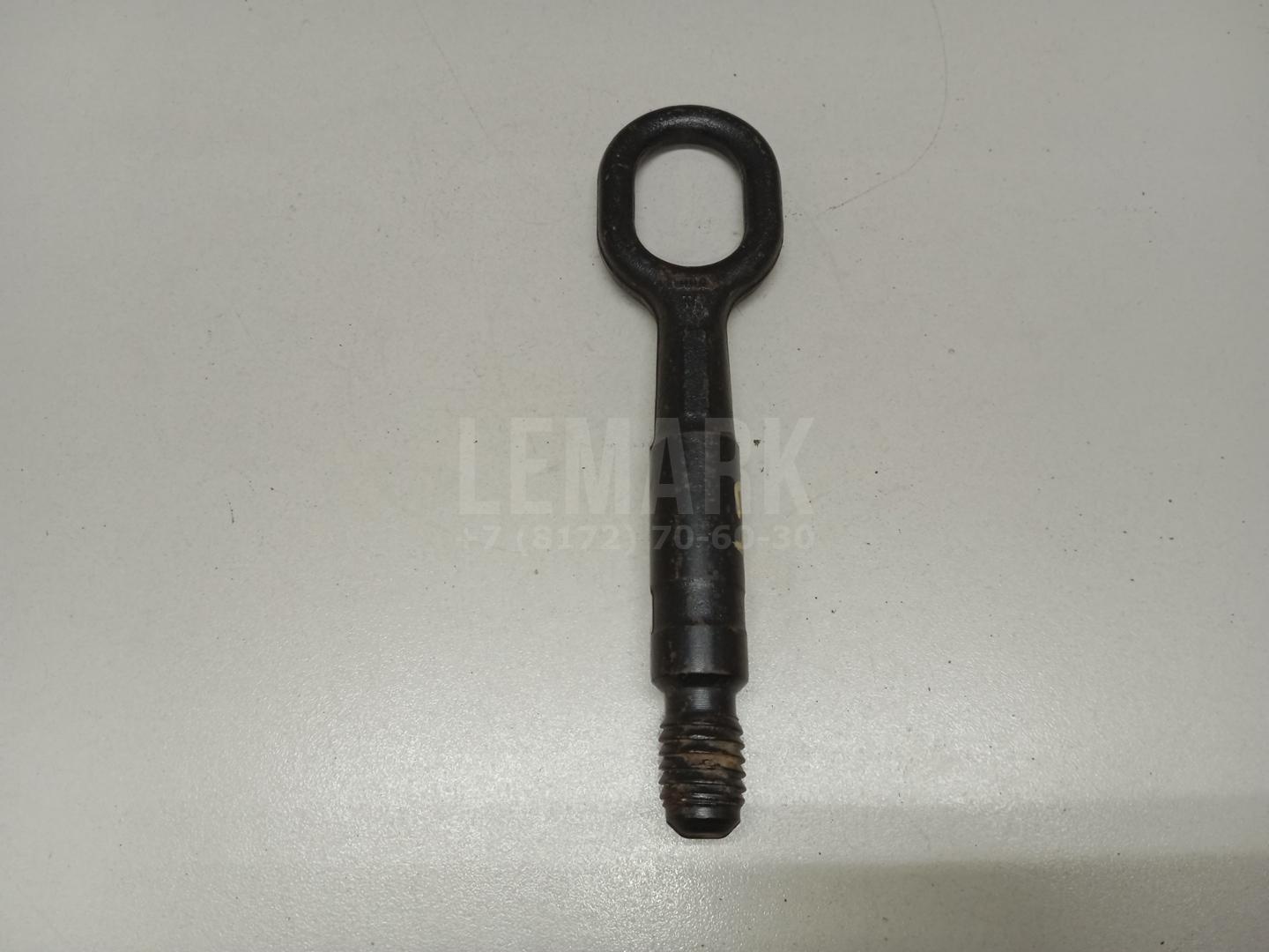 Крюк буксировочный 8K0805615A VAG