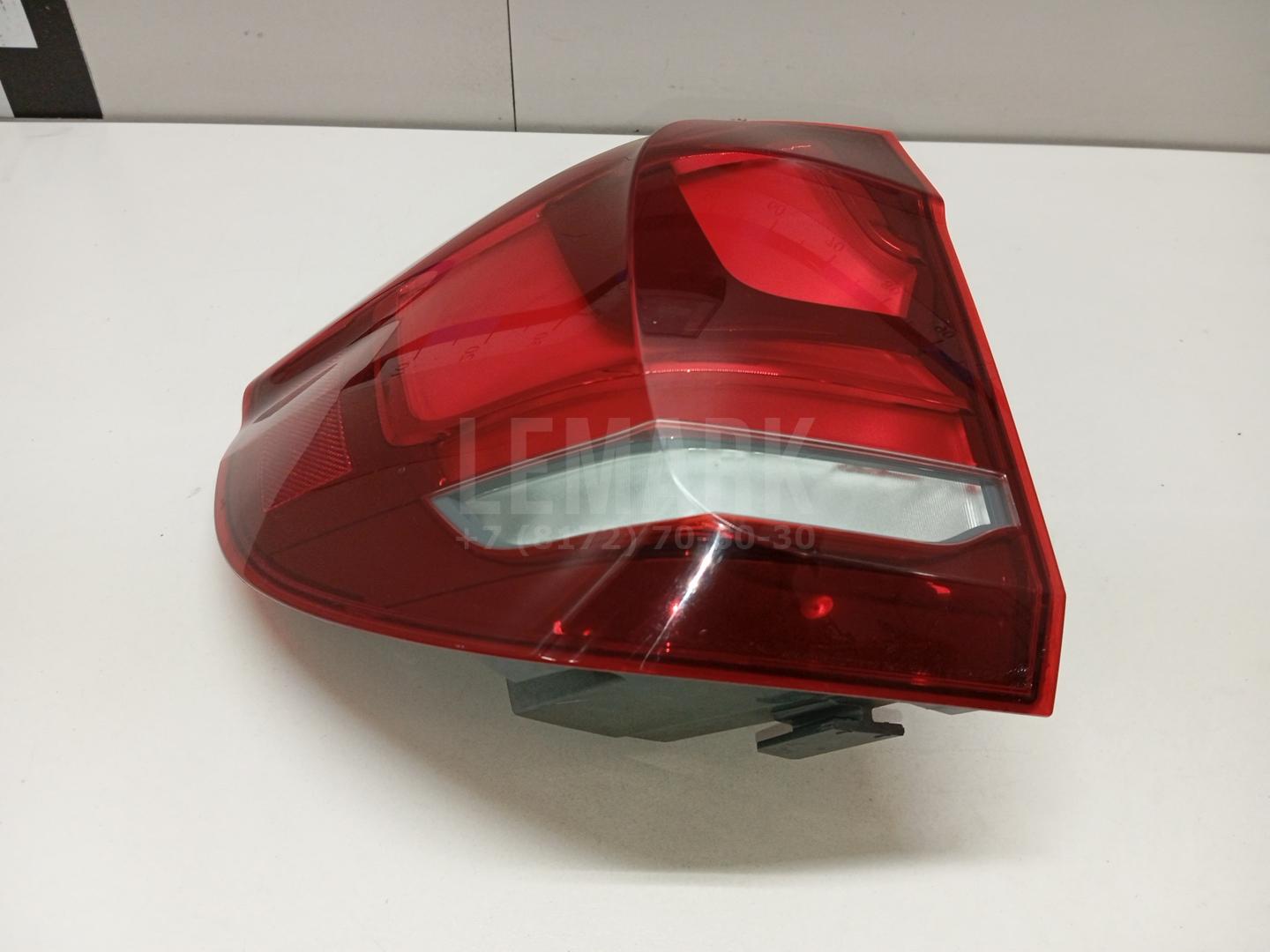 Фонарь задний наружный левый для  BMW 1-serie E82/E88 2007-2013