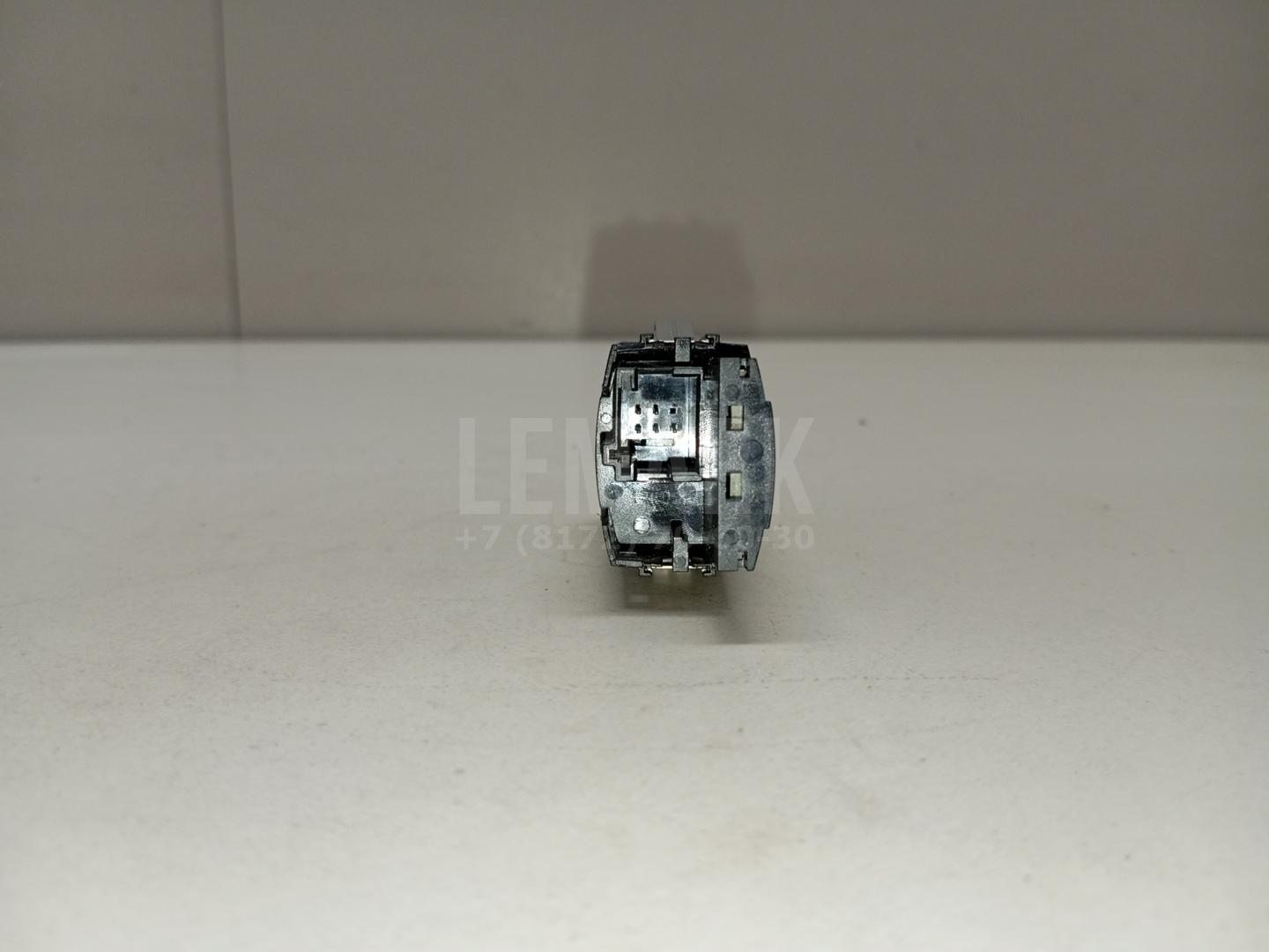 Кнопка аварийной сигнализации для  BMW X5 E53 2000-2007