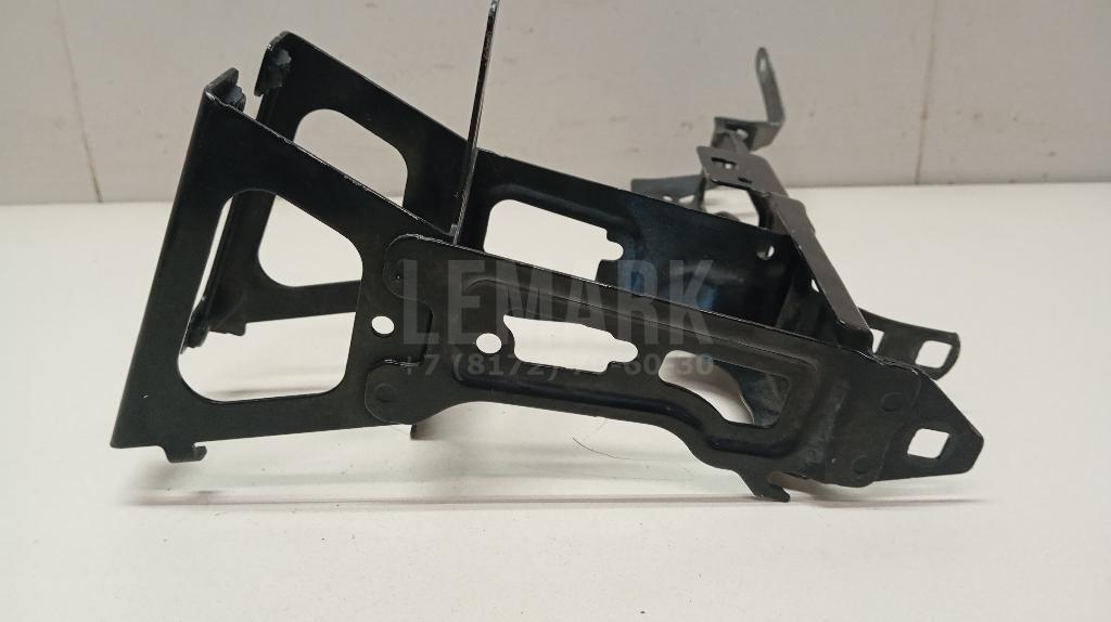 Кронштейн крепления фары для  BMW X5 E70 2007-2013