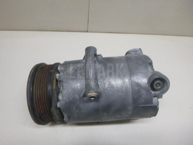 Компрессор кондиционера 36012441 Volvo