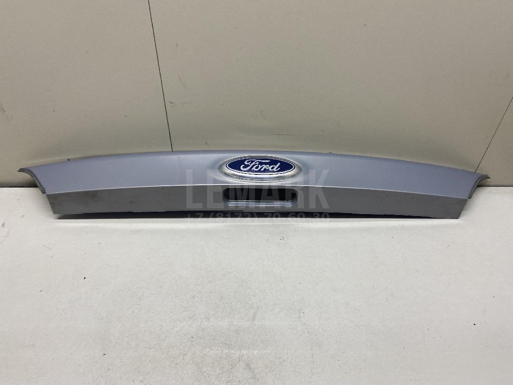 Накладка двери багажника 1801898 Ford