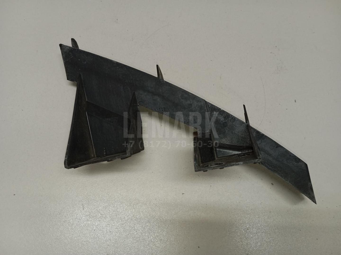 Кронштейн переднего бампера левый для  BMW X3 E83 2004-2010