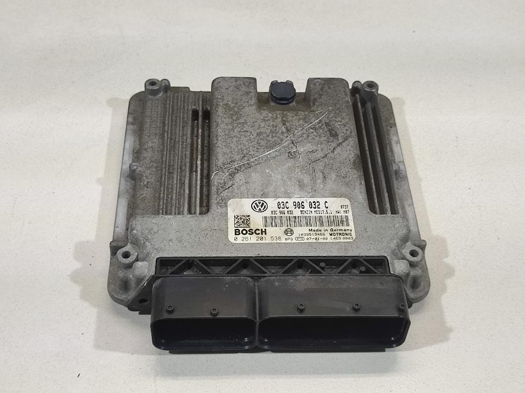 Блок управления двигателем 03C906032C VAG
