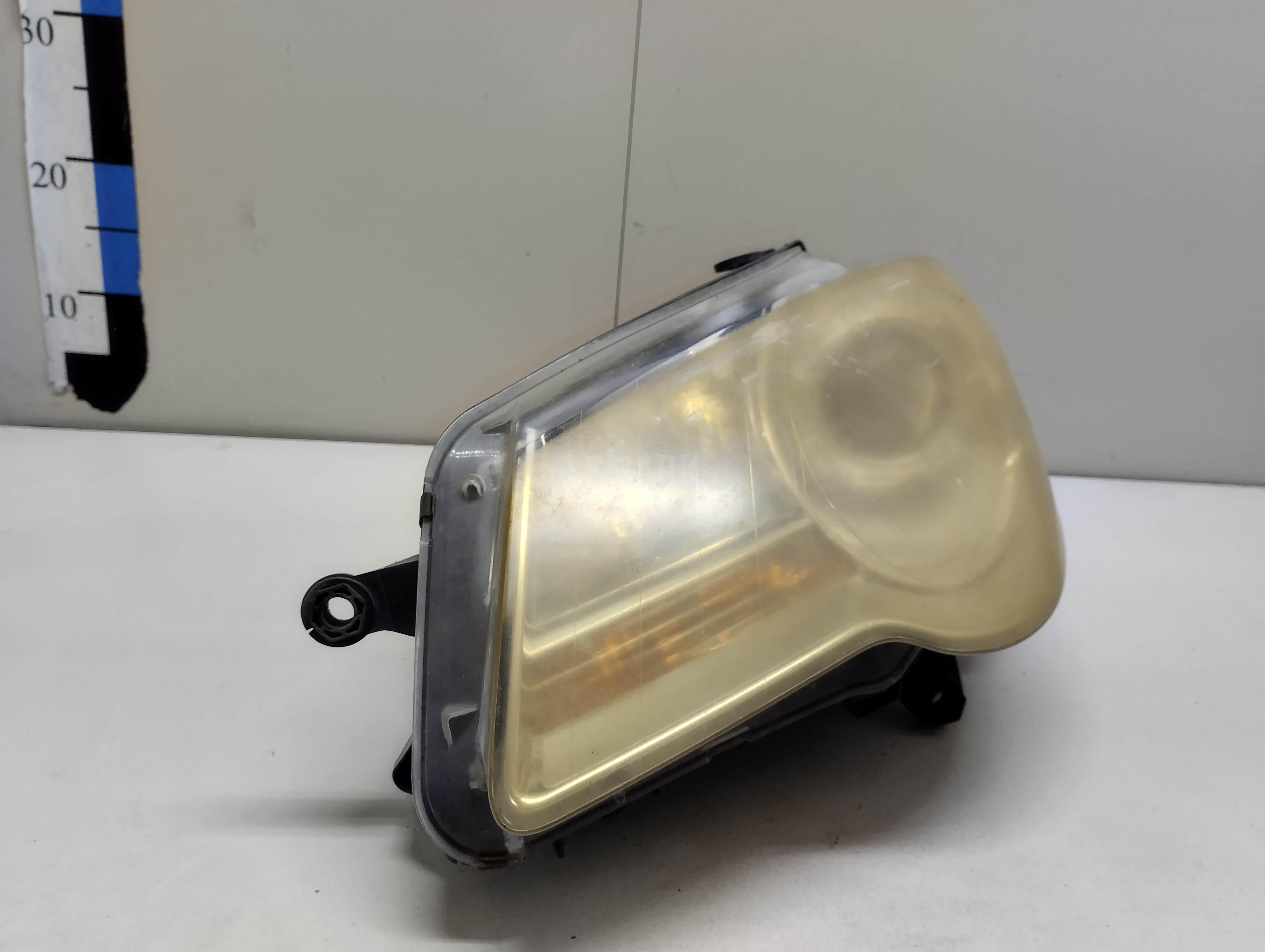 Фара левая 1T2941005B VAG
