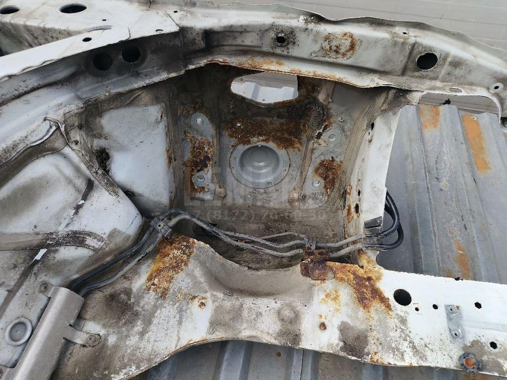 Стойка передней двери для  BMW X1 E84 2009-2015