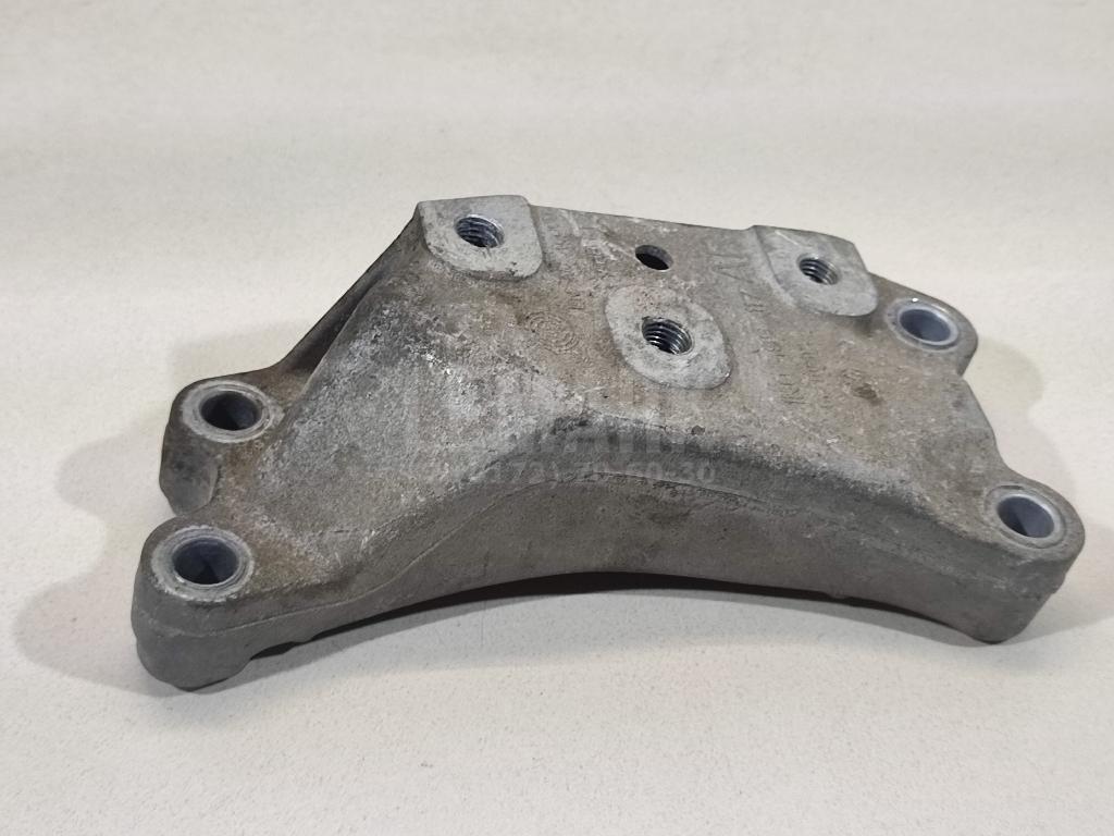 Кронштейн КПП 1K0199117AR VAG