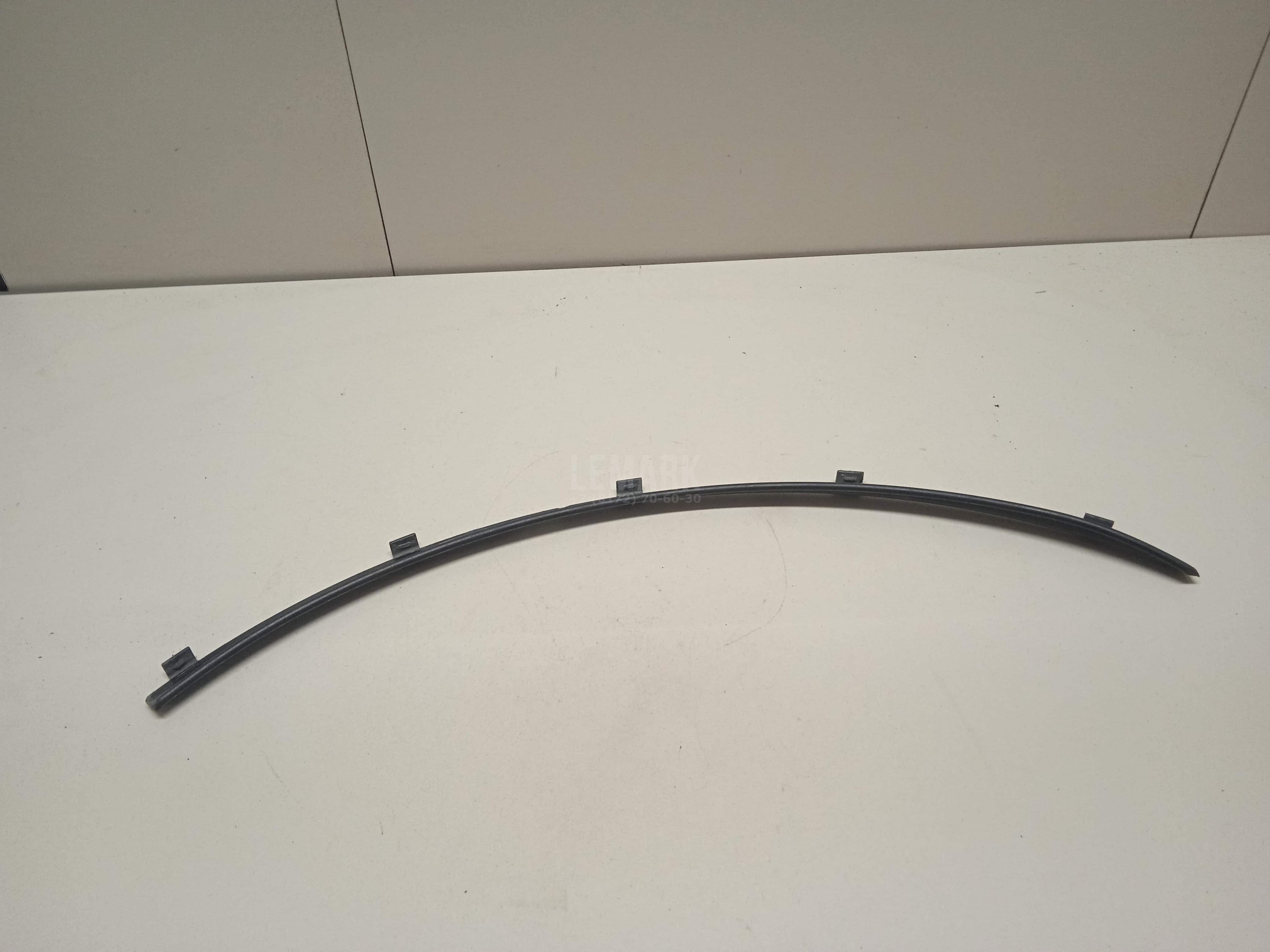 Накладка переднего крыла правого для  BMW 5-serie E60/E61 2003-2009