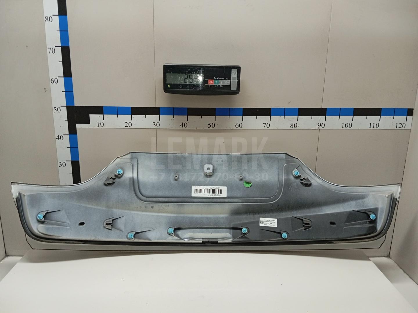 Накладка двери багажника для  Astra HD 8 2005-2011
