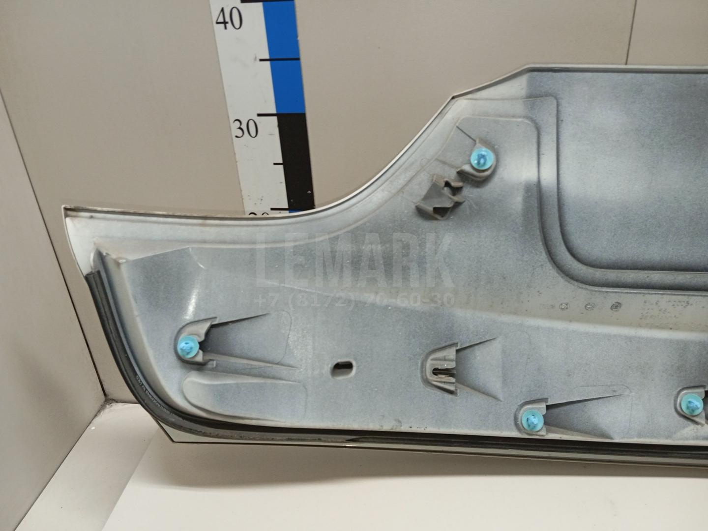 Накладка двери багажника для  Astra HD 8 2005-2011